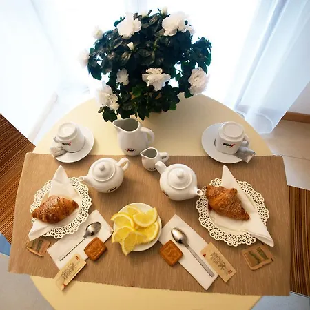 Lacroma Appart hôtel