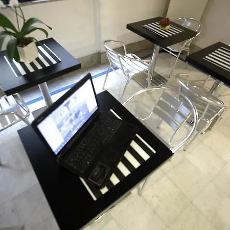 Lacroma Appart hôtel Grado