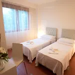Apart-hotel Lacroma 4*