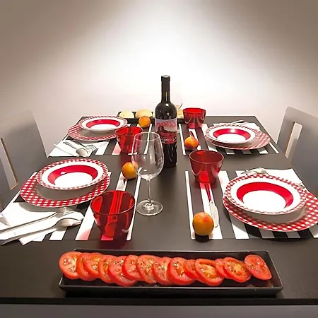 Lacroma Hotel apartamentowy 4*