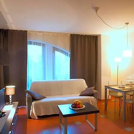 Lacroma Hotel apartamentowy