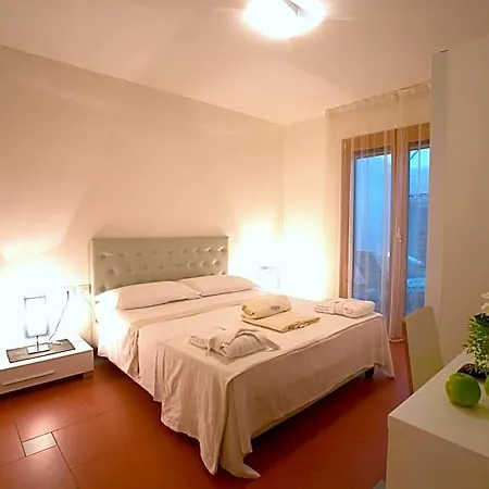 Lacroma Grado